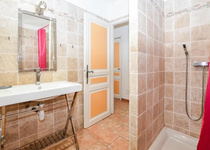 度假居 Cozy In Piscia Rossa With Wifi *